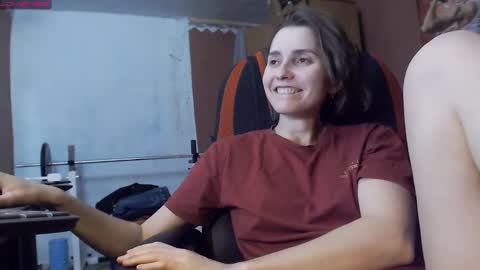 Lola online show from February 11, 2025, 6:44 pm