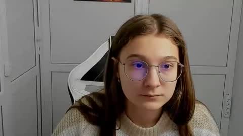 Amelie online show from April 5, 2026, 7:05 am