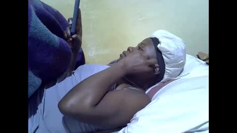 Gentrix online show from November 28, 2025, 9:28 pm