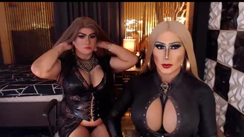 queen_horsecock online show from June 22, 2026, 2:25 pm