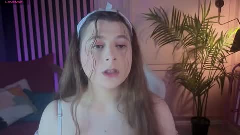 Michelle online show from September 29, 2025, 7:02 am