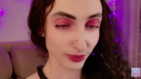 queen_of_tease online show from April 23, 2026, 4:53 pm