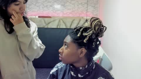   online show from February 9, 2025, 12:19 pm