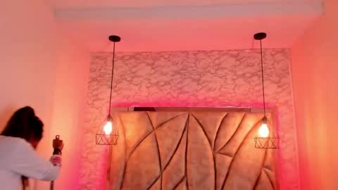   online show from February 13, 2025, 9:49 pm