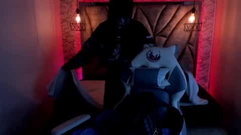   online show from February 14, 2025, 12:03 pm