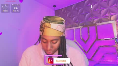   online show from March 29, 2026, 5:35 pm