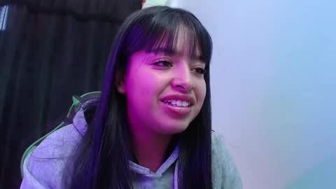 queen_salomme online show from September 28, 2025, 11:59 am