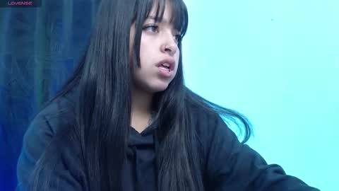 queen_salomme online show from October 9, 2025, 12:03 pm