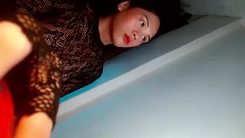 CALL ME YOUR QUEEN AIVY1 online show from March 10, 2025, 7:42 am