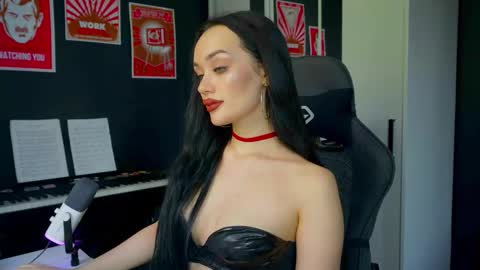 Your world and the universe Aliss online show from September 20, 2025, 4:35 am