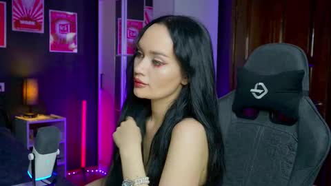 Your world and the universe Aliss online show from October 26, 2025, 11:16 am