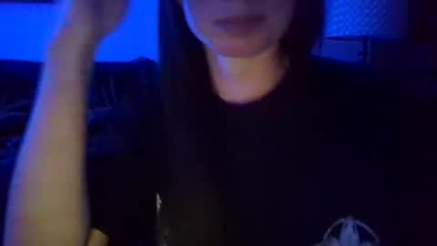 Snapshot of queenbee6269 chatting on January 24, 2025, 7:30 am queenbee6269 online show from January 24, 2025, 7:30 am