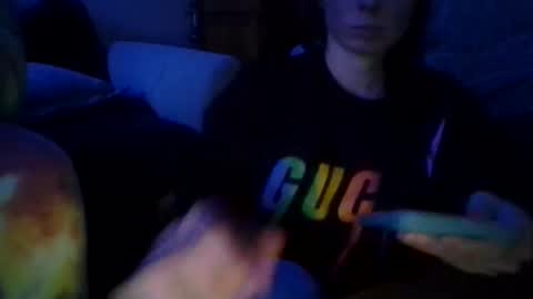 Snapshot of queenbee6269 chatting on February 8, 2025, 3:30 am queenbee6269 online show from February 8, 2025, 3:30 am