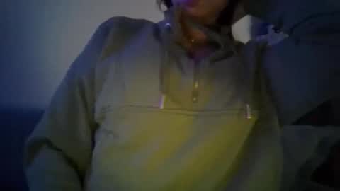 Snapshot of queenbee6269 chatting on February 9, 2025, 3:22 am queenbee6269 online show from February 9, 2025, 3:22 am