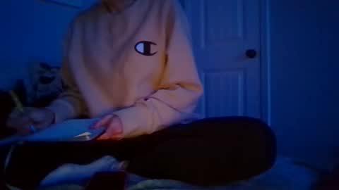 Snapshot of queenbee6269 chatting on January 14, 2026, 8:31 am queenbee6269 online show from January 14, 2026, 8:31 am