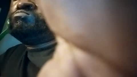 Juicyblacc online show from April 10, 2026, 1:27 pm