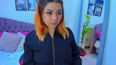 Queen online show from January 29, 2025, 11:35 pm