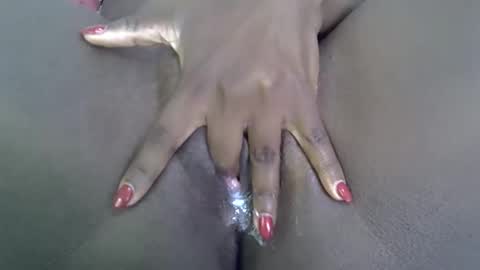 KEYSHA online show from April 9, 2026, 6:19 am