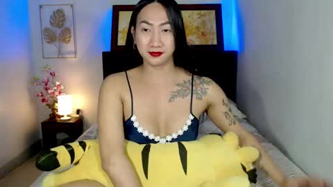 QUEEN online show from December 30, 2024, 5:04 am