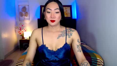 QUEEN online show from February 13, 2025, 7:35 am