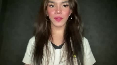 Snapshot of queenn_xxx chatting on October 7, 2025, 11:51 am QUEEN online show from October 7, 2025, 11:51 am