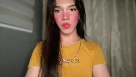 Snapshot of queenn_xxx chatting on June 18, 2026, 9:25 am QUEEN online show from June 18, 2026, 9:25 am