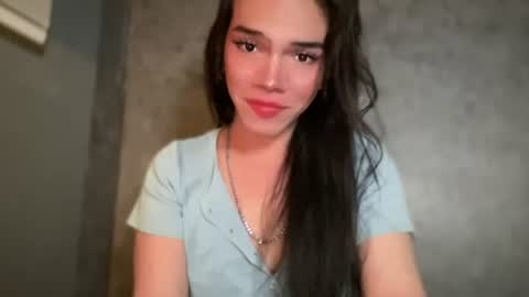 Snapshot of queenn_xxx chatting on June 20, 2026, 12:47 am QUEEN online show from June 20, 2026, 12:47 am
