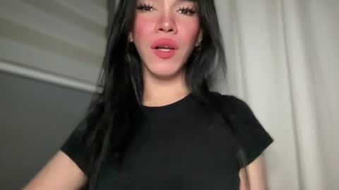 Snapshot of queenn_xxx chatting on July 14, 2026, 9:25 am QUEEN online show from July 14, 2026, 9:25 am