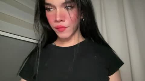 Snapshot of queenn_xxx chatting on July 14, 2026, 10:21 am QUEEN online show from July 14, 2026, 10:21 am