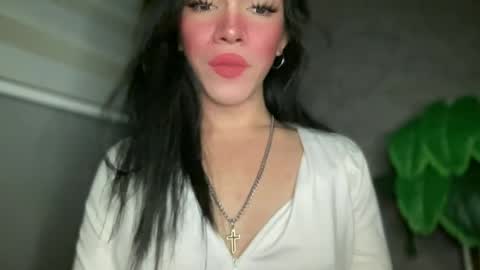 Snapshot of queenn_xxx chatting on August 2, 2026, 11:58 pm QUEEN online show from August 2, 2026, 11:58 pm