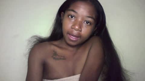 queennaya online show from June 28, 2026, 11:27 am