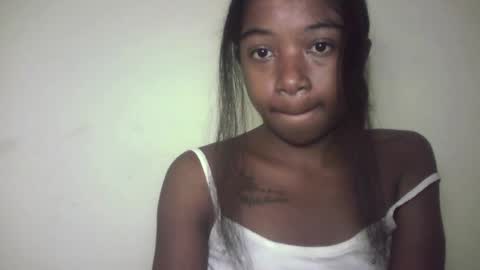 queennaya online show from July 1, 2026, 7:24 pm