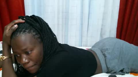 queenninaa online show from January 18, 2026, 8:18 am