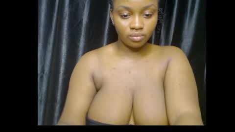 Zoey online show from December 5, 2025, 8:49 pm