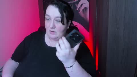 Snapshot of queenofhaze chatting on June 10, 2026, 9:03 pm you may simply address Me with Your Grace online show from June 10, 2026, 9:03 pm