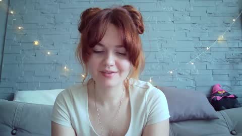 QueenOfModels online show from March 4, 2025, 11:51 am