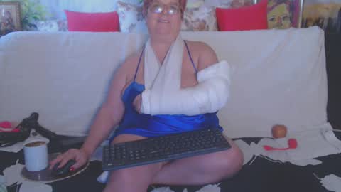 QueenPammy online show from March 4, 2025, 12:33 pm