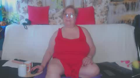 QueenPammy online show from October 17, 2025, 7:11 am