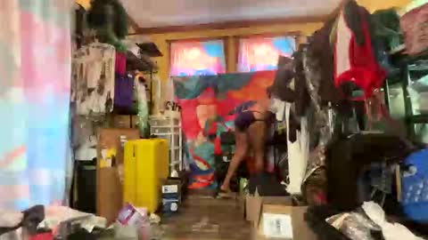 Queen Hilarity online show from March 7, 2026, 8:28 pm