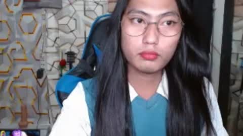 queensteffi online show from July 7, 2026, 12:20 pm