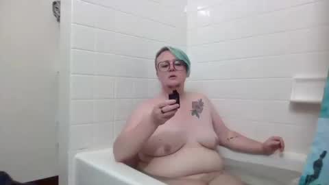 queerlyjaz online show from October 11, 2025, 11:25 pm