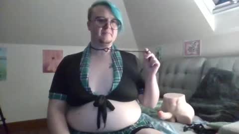 queerlyjaz online show from January 7, 2026, 12:57 am