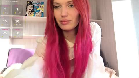 Fiona online show from October 15, 2025, 4:12 am