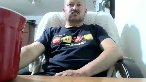 Snapshot of querubinrebelde chatting on May 4, 2026, 1:01 am Don Ramon online show from May 4, 2026, 1:01 am