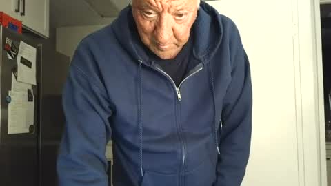 Snapshot of quest_one chatting on June 20, 2026, 8:17 am Jim online show from June 20, 2026, 8:17 am