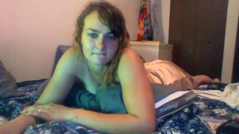 Snapshot of quicklikabunny chatting on July 9, 2026, 7:51 pm quicklikabunny online show from July 9, 2026, 7:51 pm