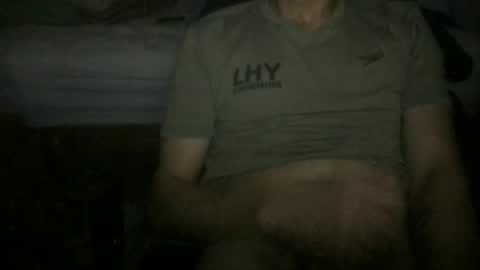 quieromasamor online show from November 16, 2025, 3:12 am