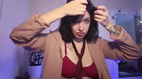 Snapshot of quiet_smile chatting on November 28, 2025, 9:12 am quiet_smile online show from November 28, 2025, 9:12 am