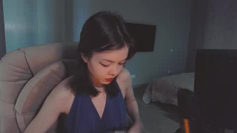 Snapshot of quietluxury chatting on June 7, 2026, 10:52 am quietluxury online show from June 7, 2026, 10:52 am