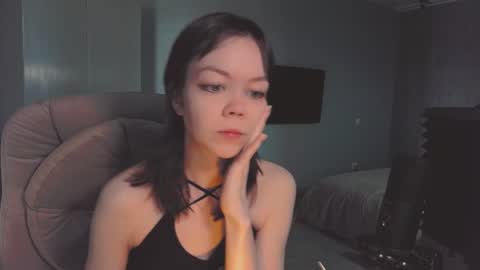 Snapshot of quietluxury chatting on June 10, 2026, 10:58 am quietluxury online show from June 10, 2026, 10:58 am